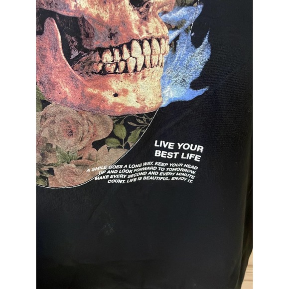 Men’s new with tags trust the universe graphic Skull T-shirt, XL - Picture 4 of 6